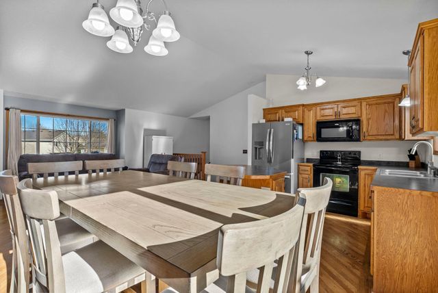 13870 2nd Avenue N, Zimmerman, MN 55398