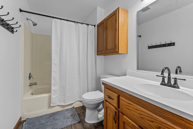 13870 2nd Avenue N, Zimmerman, MN 55398