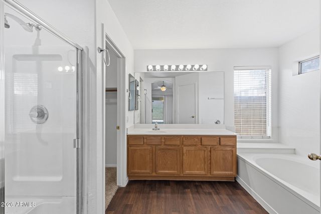 8950 W HOLLY Street, Phoenix, AZ 85037