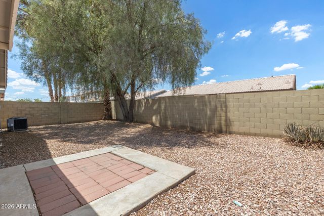8950 W HOLLY Street, Phoenix, AZ 85037