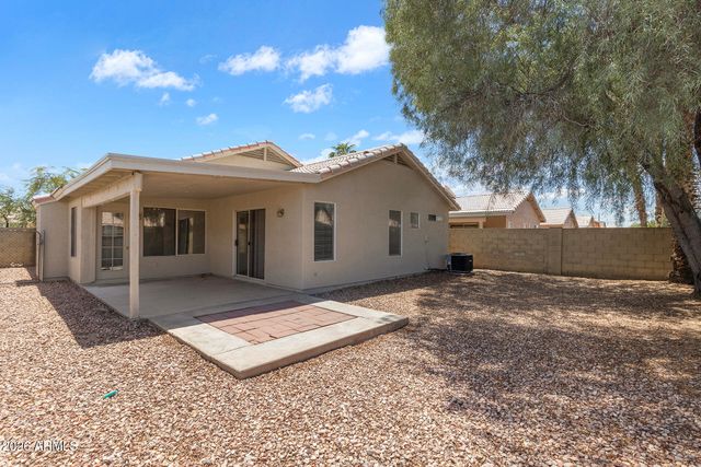 8950 W HOLLY Street, Phoenix, AZ 85037