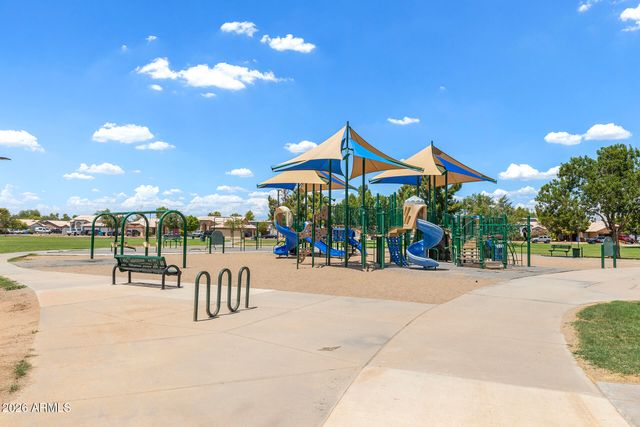 8950 W HOLLY Street, Phoenix, AZ 85037