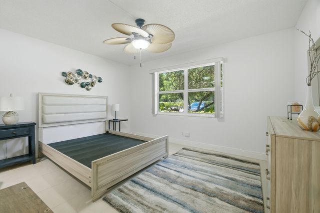 3002 Portofino Isle D1, Coconut Creek, FL 33066