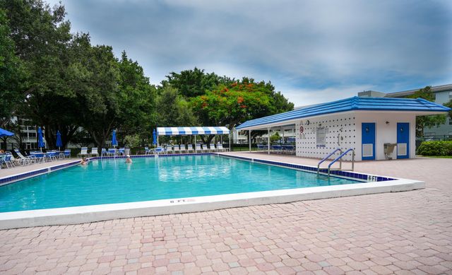 3002 Portofino Isle D1, Coconut Creek, FL 33066