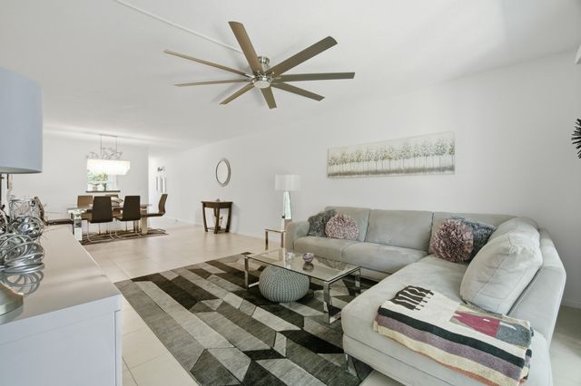 3002 Portofino Isle D1, Coconut Creek, FL 33066