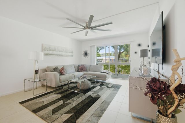 3002 Portofino Isle D1, Coconut Creek, FL 33066