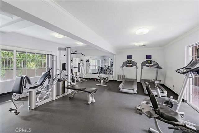 14960 Dickens Street 303, Sherman Oaks, CA 91403