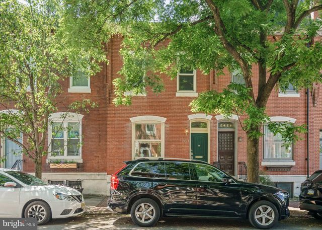 2424 LOMBARD ST, Philadelphia, PA 19146