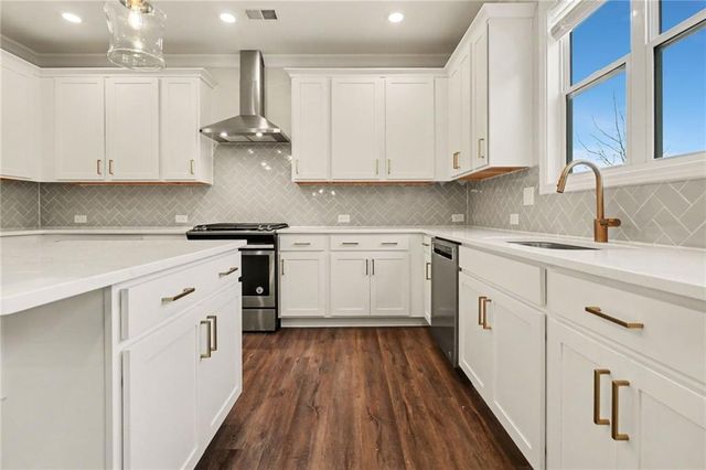 545 Cresentry Brook, Smyrna, GA 30082