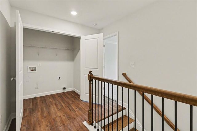 545 Cresentry Brook, Smyrna, GA 30082