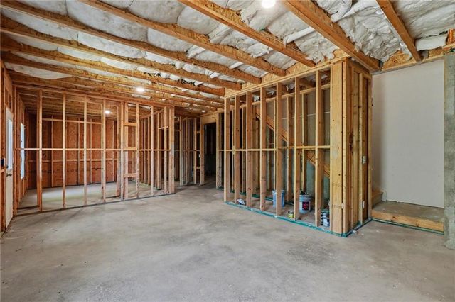 545 Cresentry Brook, Smyrna, GA 30082