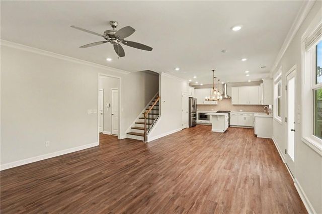 545 Cresentry Brook, Smyrna, GA 30082