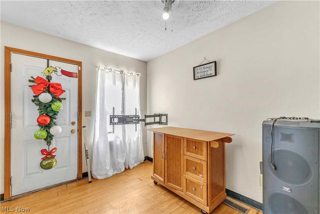 1396 E 124 Street, Cleveland, OH 44106