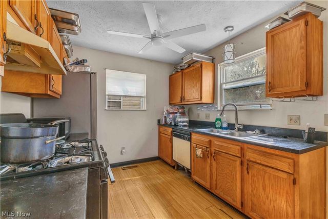 1396 E 124 Street, Cleveland, OH 44106