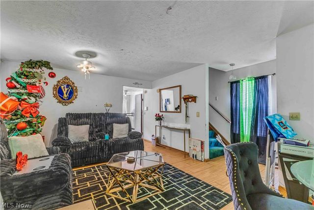 1396 E 124 Street, Cleveland, OH 44106