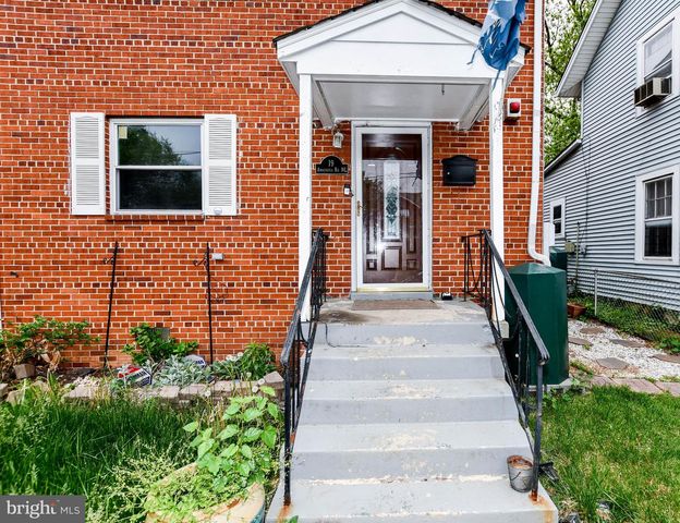 19 ANACOSTIA RD NE, Washington, DC 20019