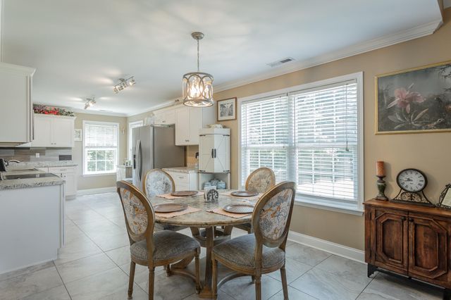 7598 Gawain Path, Ooltewah, TN 37363