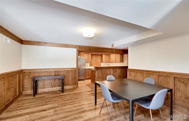 1116 S Charlemagne Drive, Lake St Louis, MO 63367