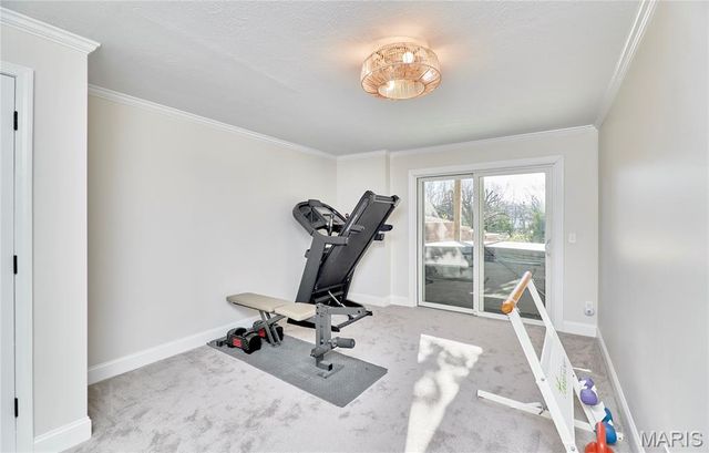 1116 S Charlemagne Drive, Lake St Louis, MO 63367