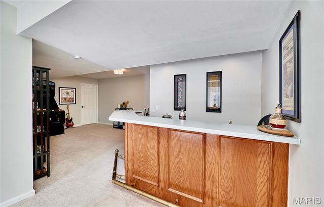 1116 S Charlemagne Drive, Lake St Louis, MO 63367