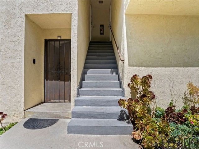 7037 Milton Avenue 4, Whittier, CA 90602