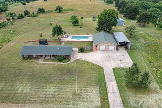 25189 Wilson Road, Henryetta, OK 74437