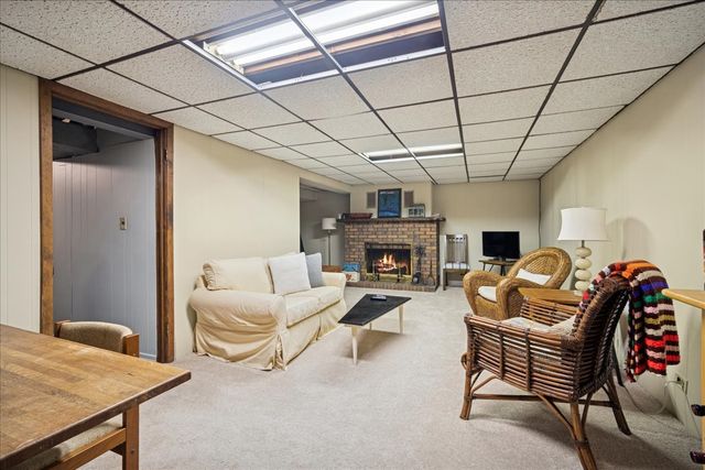 1014 S Grace Street, Mount Prospect, IL 60056