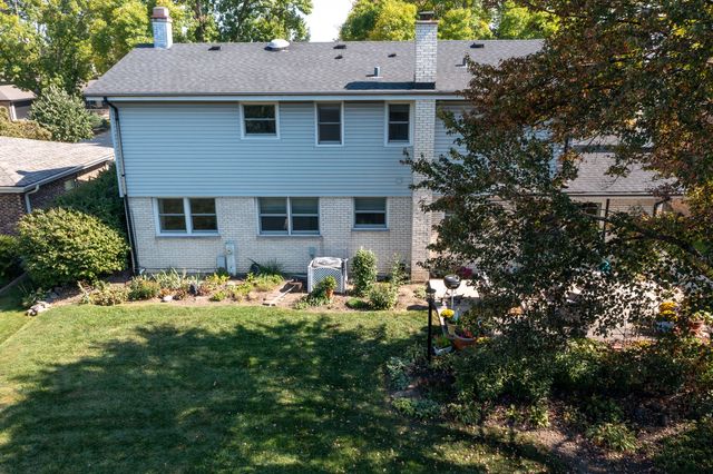 1014 S Grace Street, Mount Prospect, IL 60056