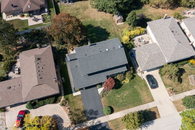 1014 S Grace Street, Mount Prospect, IL 60056