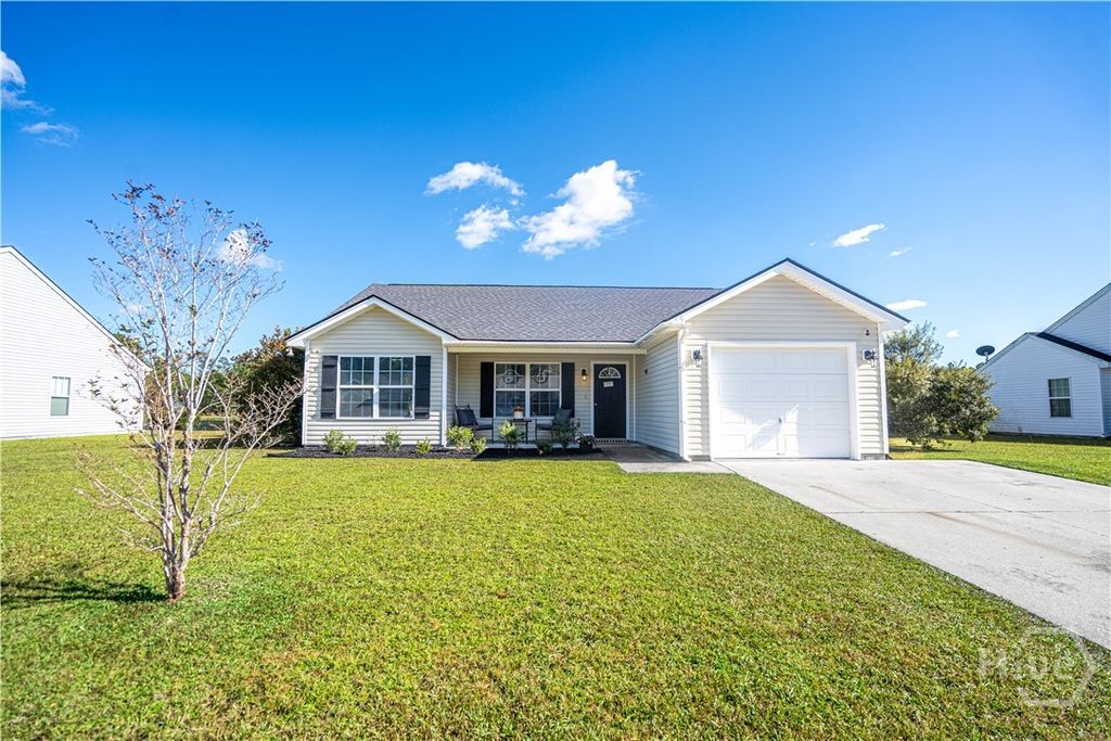 105 Willow Drive, Guyton, GA 31312