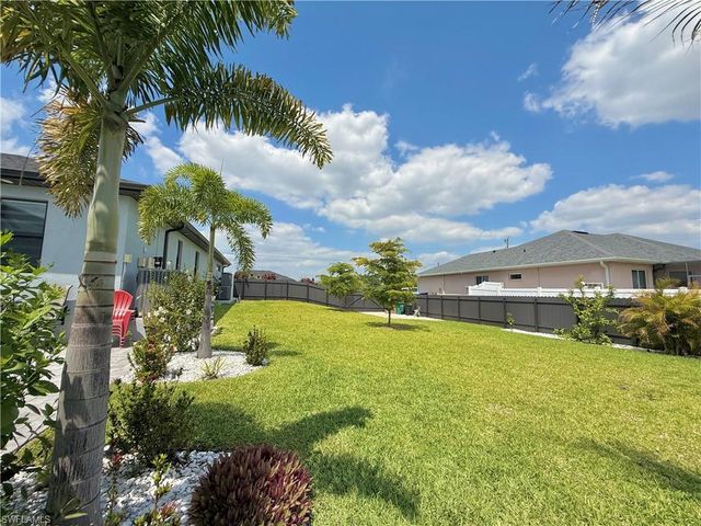2618 NW 8th TER, Cape Coral, FL 33993