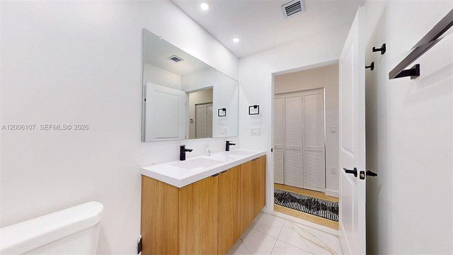 1339 NW 2nd Ln 1339, Florida City, FL 33034