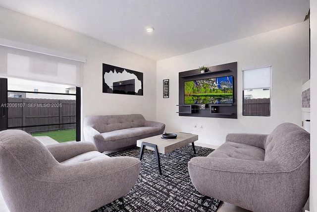 1339 NW 2nd Ln 1339, Florida City, FL 33034