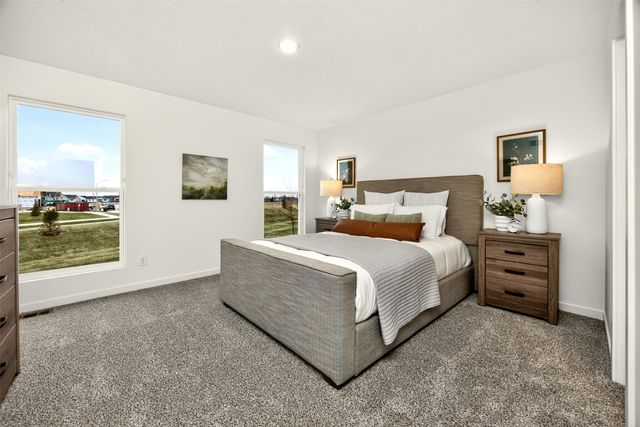 120 NW Rolling Circle, Waukee, IA 50263