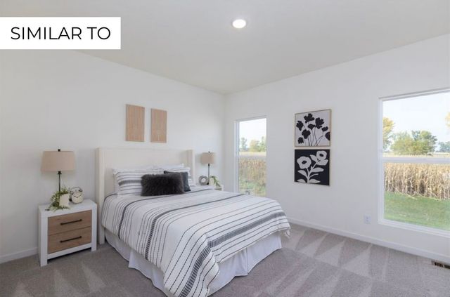 120 NW Rolling Circle, Waukee, IA 50263