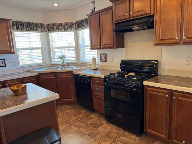 14803 E 50 Dr, Yuma, AZ 85367