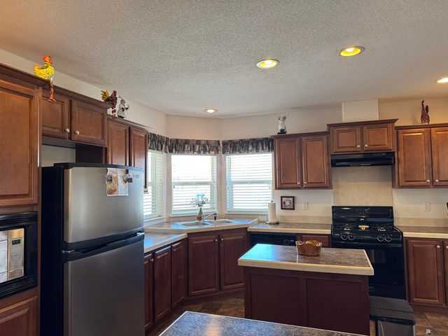 14803 E 50 Dr, Yuma, AZ 85367