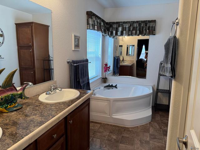 14803 E 50 Dr, Yuma, AZ 85367