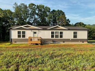 126 Zircon Drive, Statesville, NC 28625