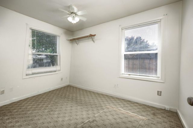 128 S Mountain Avenue, Ashland, OR 97520