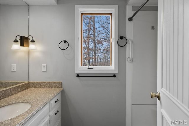 130 Double Tree Lane, Camdenton, MO 65020