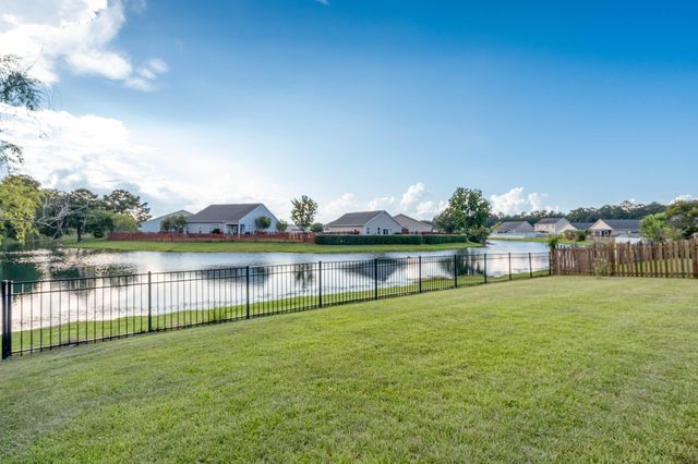 271 Hearthstone Drive, Ridgeland, SC 29936