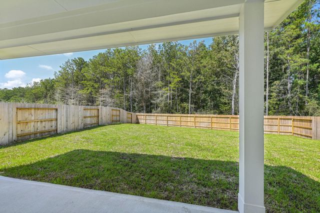 18468 Landing Meadows Lane, New Caney, TX 77357