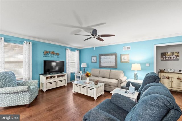 555 COUNTRYSIDE RD, Seven Valleys, PA 17360