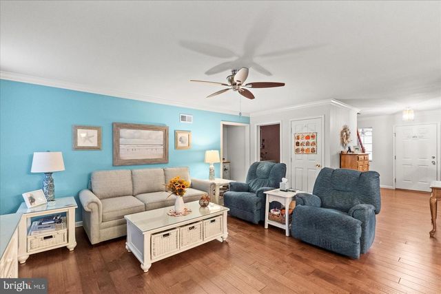 555 COUNTRYSIDE RD, Seven Valleys, PA 17360