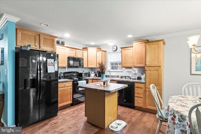 555 COUNTRYSIDE RD, Seven Valleys, PA 17360