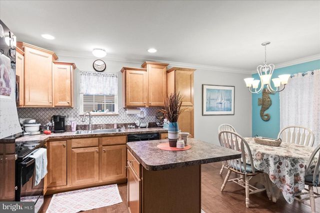 555 COUNTRYSIDE RD, Seven Valleys, PA 17360