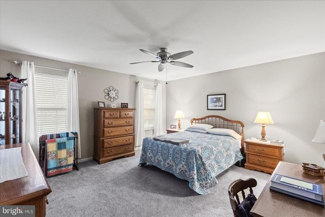 555 COUNTRYSIDE RD, Seven Valleys, PA 17360