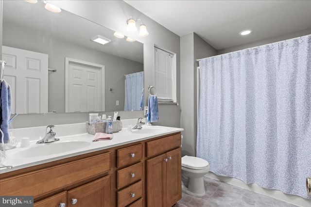 555 COUNTRYSIDE RD, Seven Valleys, PA 17360