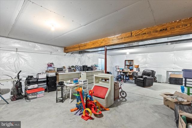 555 COUNTRYSIDE RD, Seven Valleys, PA 17360